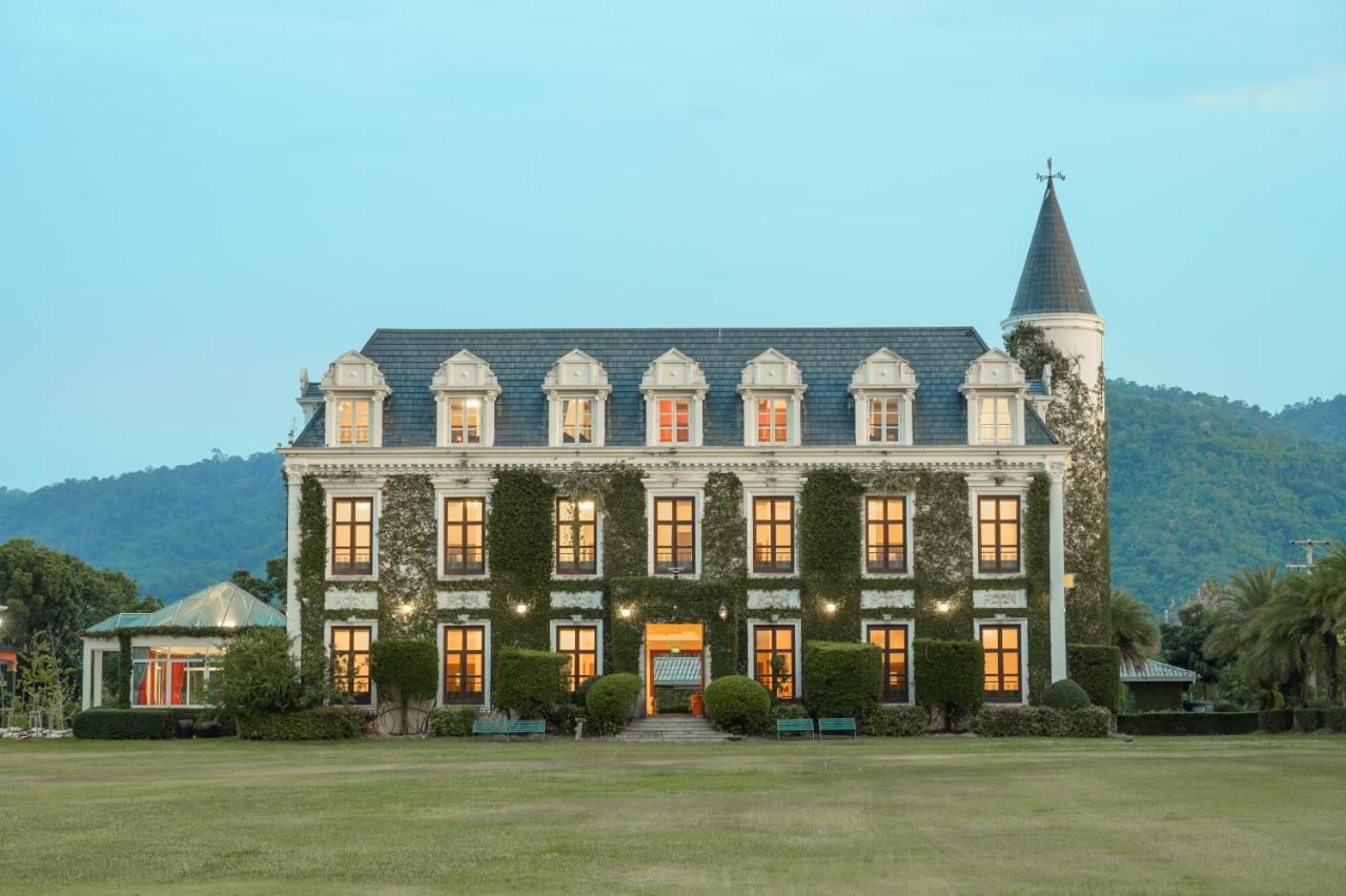 Chateau De Khaoyai Hotel & Resort Khao Yai National Park Exterior photo